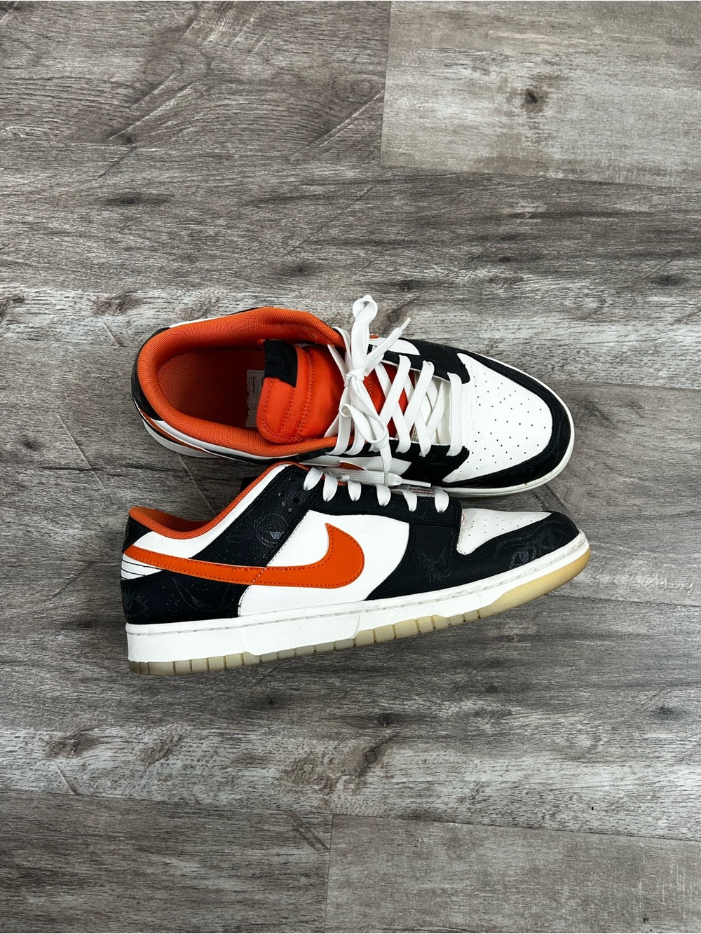 Nike Men’s Low-Top Sneakers in Black, White & Orange